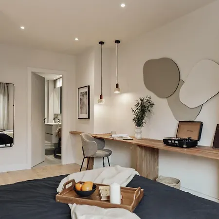 Spacest - Carrer De Balmes B Apartament *